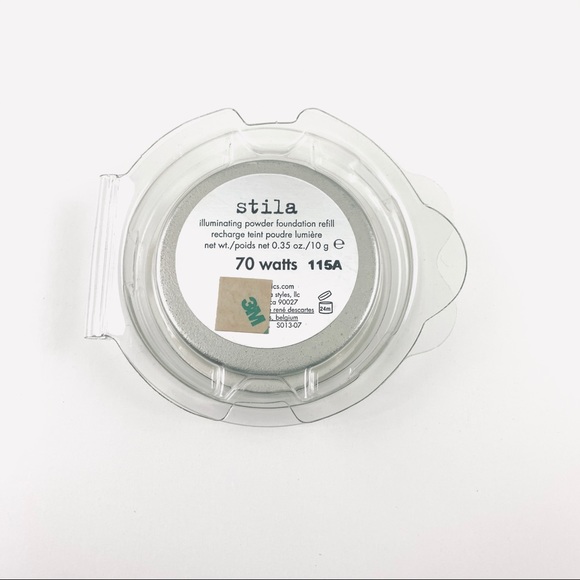 Stila 70 Illuminating Powder Foundation Refill - Picture 6 of 7